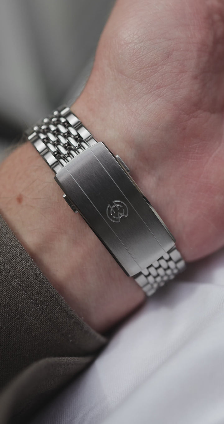 #bracelet_moon-grey-bor